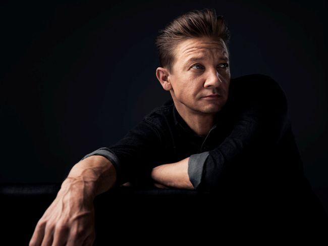 7 Great Jeremy Renner Movies That Aren’t Marvel