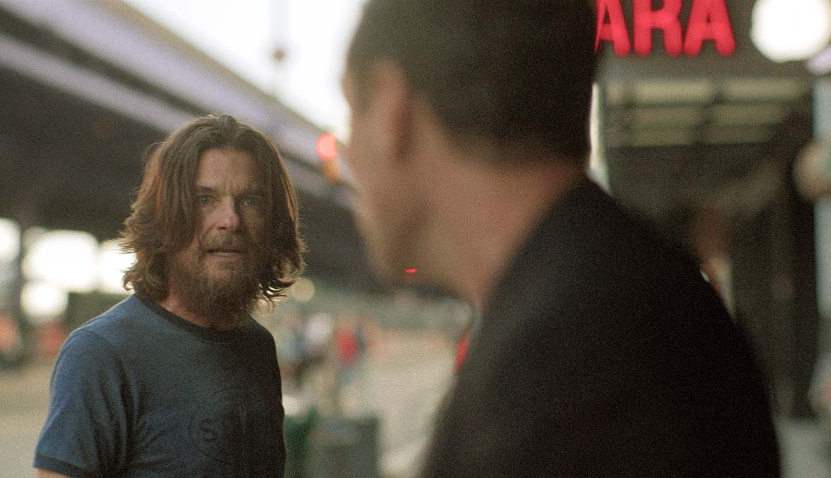Jude Law & Jason Bateman’s NYC-Set Thriller Arrives On Netflix This September
