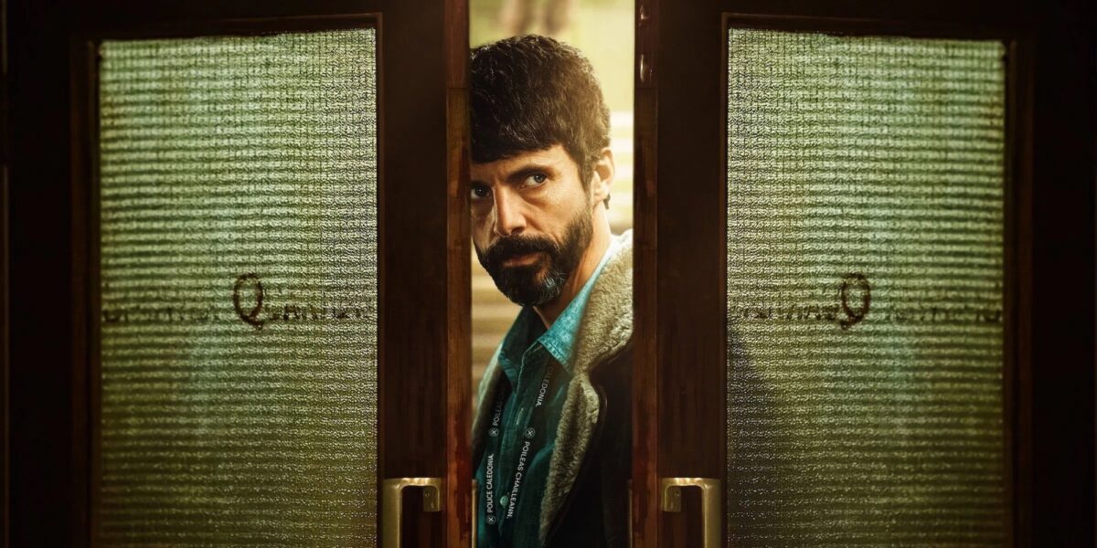 Matthew Goode Redeems Netflix’s Overstuffed Whodunit Thriller Series