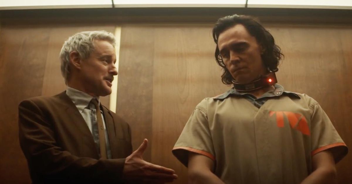 Loki Season 2 Reportedly Wraps Filming With Crew Wrap Gift Images