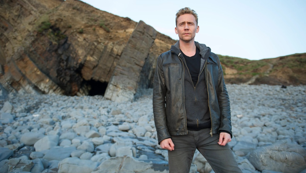 Tom Hiddleston Returning For At Least One More Season Of The Thriller Series