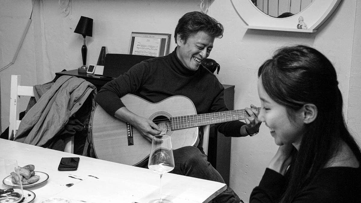 Hong Sangsoo Delivers A Delicate Portrait Of Age & Artistic Pursuit [NYFF]