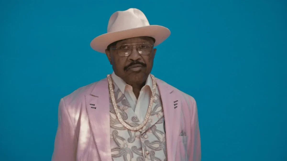“One of our Biggest Challenges Was Painting the Pool”: Isaac Gale on Swamp Dogg Gets His Pool Painted